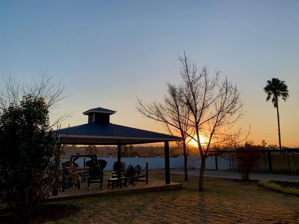 Airport Lodge ニューカッスル エクステリア 写真